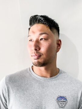 フジヤマ バーバー ショップ(FUJIYAMA BARBER SHOP) 七三オールバックコンマツイストパーマヘア