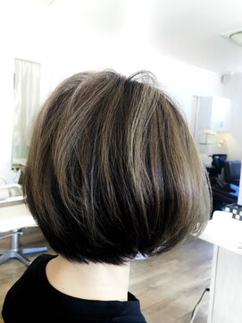 ブランシェ(blanche) 大人ショートボブ
