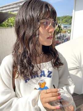 ティフ(TIF) ロングパーマ