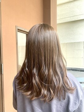 ココカラヘアー ニコ(cococara hair nico) アッシュ/オリーブ/ブリーチなし/レイヤー/トリートメント