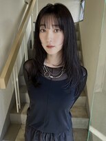 シキ(SIKI)&nbsp;黒髪layer cut