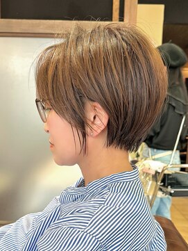 ハピネス クローバー 学園前店(Happiness CLOVER) ☆イメチェン大人かわいい★ショートボブ/白髪ぼかし/ハイライト