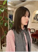 ストレートヘア ストレートミディアムレイヤー シースルーバング
