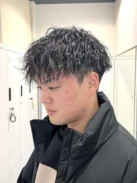 メンズサロンスタイル 茅ヶ崎(Men's salon STYLE) MEN’S HAIR/縦落ちパーマ/刈り上げマッシュ/茅ヶ崎