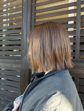 シエル ヘアアンドピース(Ciel hair peace) レイヤーボブ