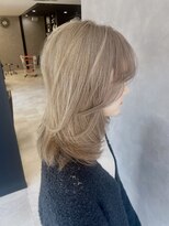 アトラス(ATLAS)&nbsp;レイヤーカット＋ミルキーベージュ