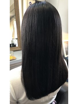 フィル(Fil HAIR and SPA) ミネコラ高濃度水素トリートメント