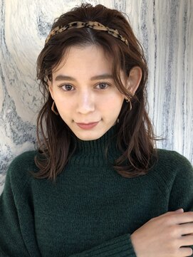 ランベリー(LANVERY) 大人可愛いレイヤーミディアム
