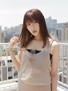 フークフーク(HOEK HOEK) 顔まわりレイヤーロングスタイル 20代30代40代50代