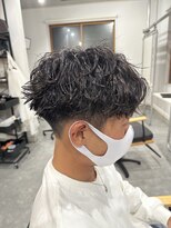 フゥ 宇都宮(FeU)&nbsp;波巻スパイラル/メンズパーマ/ツイストスパイラル/波巻きパーマ