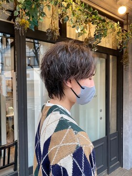 ネウィサリュー 立川(newi saLyu) ツイストスパイラル/韓国マッシュ/センターパート