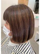 オンカラー(ON.COLOR)&nbsp;大人グレージュハイライトショート