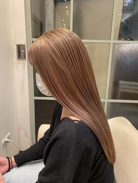 シード 成増 下赤塚店(ced.) ミルクティーベージュブリーチカラーダブルカラーピンクベージュ