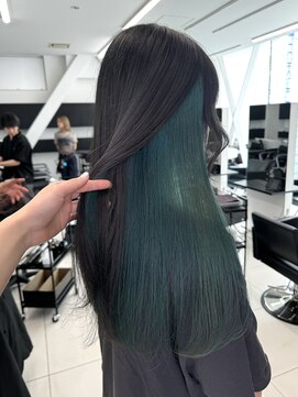 アライブ キチジョウジ(ALIVE Kichijoji) 地毛を活かしたインナーカラー！