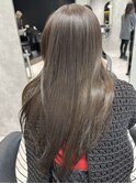ツヤ髪オリーブグレージュカラー×レイヤーカット【CHICA】