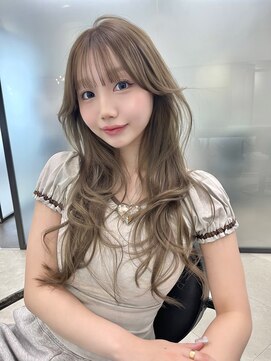 リリー(Lilley) マロンベージュ×小顔レイヤー×韓国風巻き×髪質改善