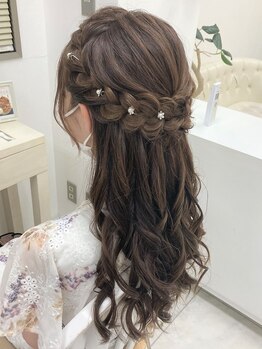 リサ 恵比寿(risa.)の写真/【ヘアセット¥3200/平日13時～は¥2500！】お手頃価格で可愛く◎イベントや普段のデートも気軽に女子力UP♪