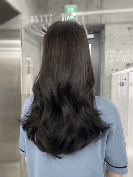 エヌアイ オモテサンドウ(ni omotesando) オリーブグレージュ/透明感カラー/赤み消しカラー 上野