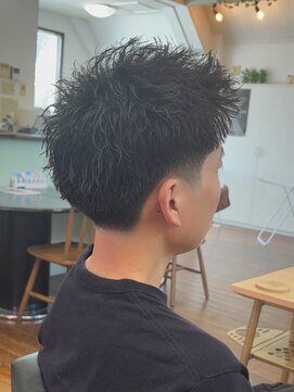 フラッシュパック(FLASH PACK) スパイキーベリーショート/テーパーフェード/ピンパーマ