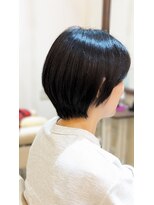 フィルアップヘア (fill up Hair)&nbsp;小顔前髪◎冬の大人可愛い丸みショートボブ×黒髪