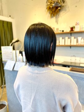 トイズファクトリー(Toys Factory) 切りっぱなしクールボブ小顔