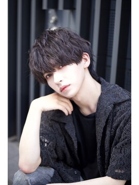 ヴェイン 渋谷(vain) 無造作髪型ショート渋谷パーマメンズ