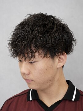 スター(STAR) カーリーパーマ×マッシュ｜おしゃれヘア