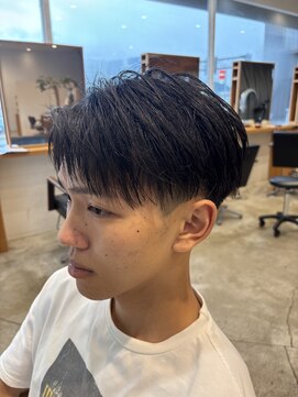 メンズカノエ 山口小郡店(Men's CANOE) 爽やか×刈り上げセンターパート