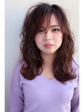 イソラブル(ISOLA-blu) 【リジェール黒川店】ナチュラルブラウン×ゆるふわセミロング