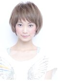 {DAYS表参道 }大人かわいい小顔ウルフショートボブ透明感カラー