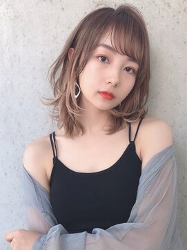 ノアフライ(NOAH FLY) ♪抜け感レイヤーロブ♪