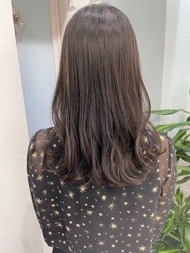 トゥーリ 薬院店(tuuli) tuuli miyu 地毛風アッシュミディアム/20代30代40代50代