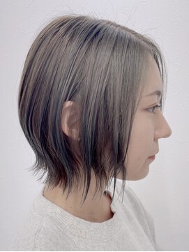 ダンクレスト(Daan Crest) 【ブリーチ無し】×【ホワイトベージュ】