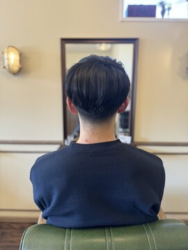 オーリー 上里本庄店(OLLIE) ノーセットでもきまる収まり抜群刈り上げマッシュスタイル