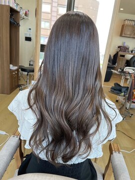 ミラシィ 成田(Mirashy) 柔らかさのあるナチュラルブラウン♪