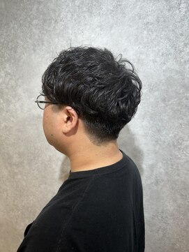 ラルス(Larus) ベリーショート/ダークアッシュ/ニュアンスパーマ/韓国マッシュ