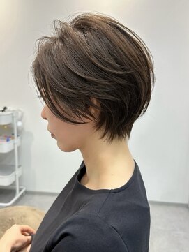 ネイロ 日本橋(NeiRo) 小顔ショートボブハイライトカラー大人ショートカット白髪ぼかし