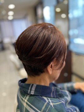 ヘアープレイス クリアライン 澄川店(hair place CLEAR LINE) フロント長めの大人ショート！