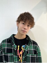 シー(SHE) 吉田 侑稀