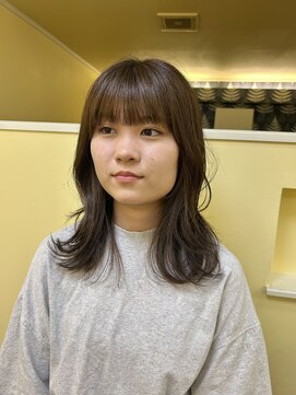ヘアーデザイン モモ(Hair Design MoMO) ふわっと簡単に完成！くびれミディスタイル