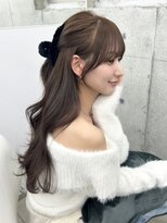 フォンズ(FONS)&nbsp;前髪カット　顔まわりカット　流れる顔まわり