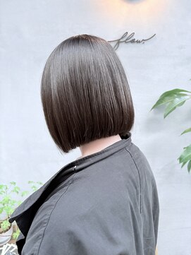 大人可愛いボブ