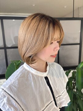 アンニュ(annuy) 【annuy_mizuki】 顔まわりカット/透明感カラー／韓国巻き