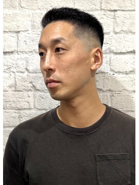 グレイスフル バーバープラチナム 六本木店(Graceful Barber platinum) スキンフェード×大人ショート