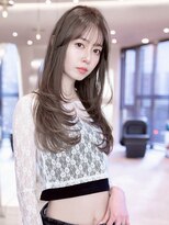 ハバナ 新宿(HAVANA)&nbsp;ミディアムレイヤーカットxダークブラウン/前髪カタログ