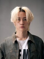 men's salon Gaudi 西宮北口店【メンズサロン ガウディ】【4月3日OPEN(予定)】 ホワイトブロンド×ブリーチ×ウルフ×カルマパーマ