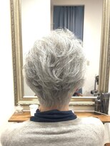 ヘアー グリーン(hair green) 60代70代80代/ベリーショート/グレイヘア/ボリュームショート