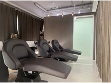 【フルフラットシャンプー台導入しております！】