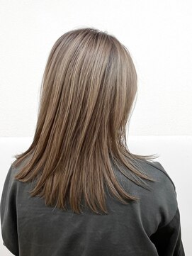 エン(en) 大人かわいいミルクティーベージュ20代30代40代50代