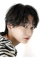 オーシャントーキョー ウエスト 心斎橋(OCEAN TOKYO WEST) 毛流れセンターパートウルフ